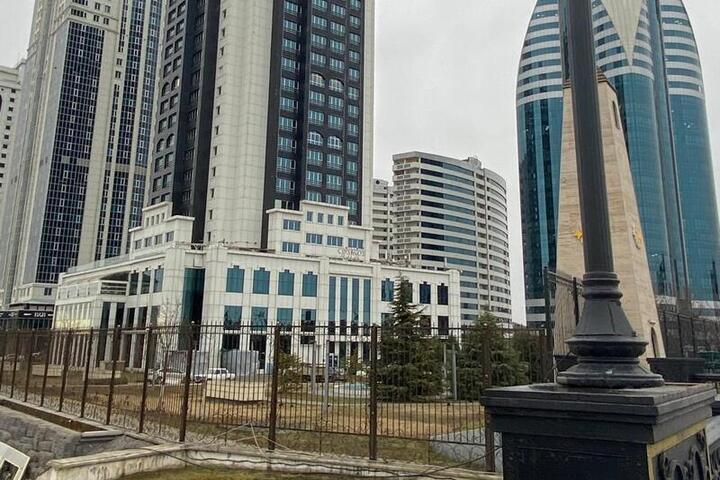 Рашид Темрезов поздравил Рамзана Кадырова с 50-летием и званием генерала армии