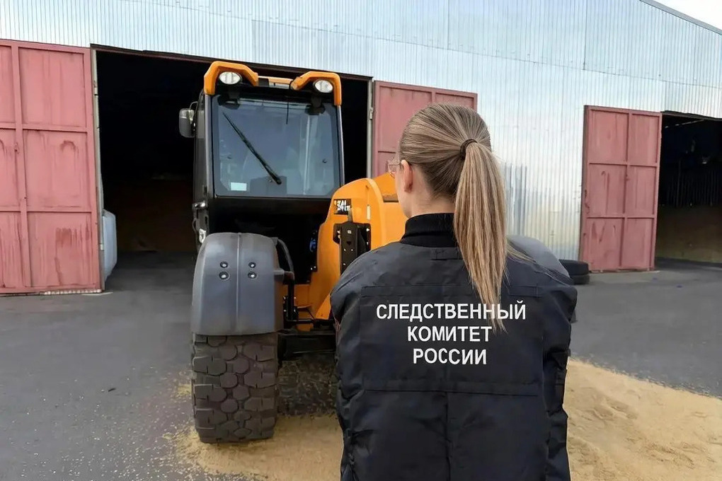 В Сампурском округе завершено расследование гибели водителя под колесами погрузчика