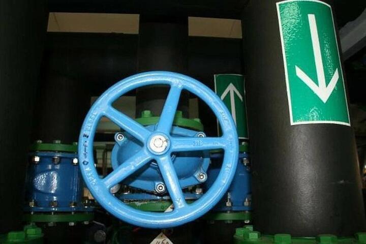 В Брянске устранили аварию на теплотрассе в Белых Берегах