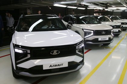 «АвтоВАЗ» испытал кузов своего кроссовера нагрузкой 10 тонн
