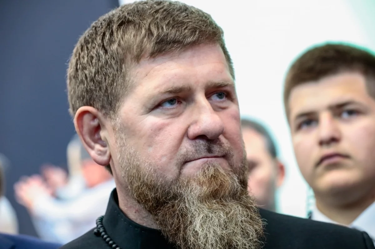 Патриарх Кирилл наградил Кадырова орденом Славы и чести I степени