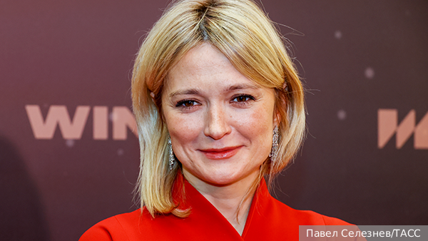 Актриса Надежда Михалкова вышла замуж за губернатора Югры Руслана Кухарука