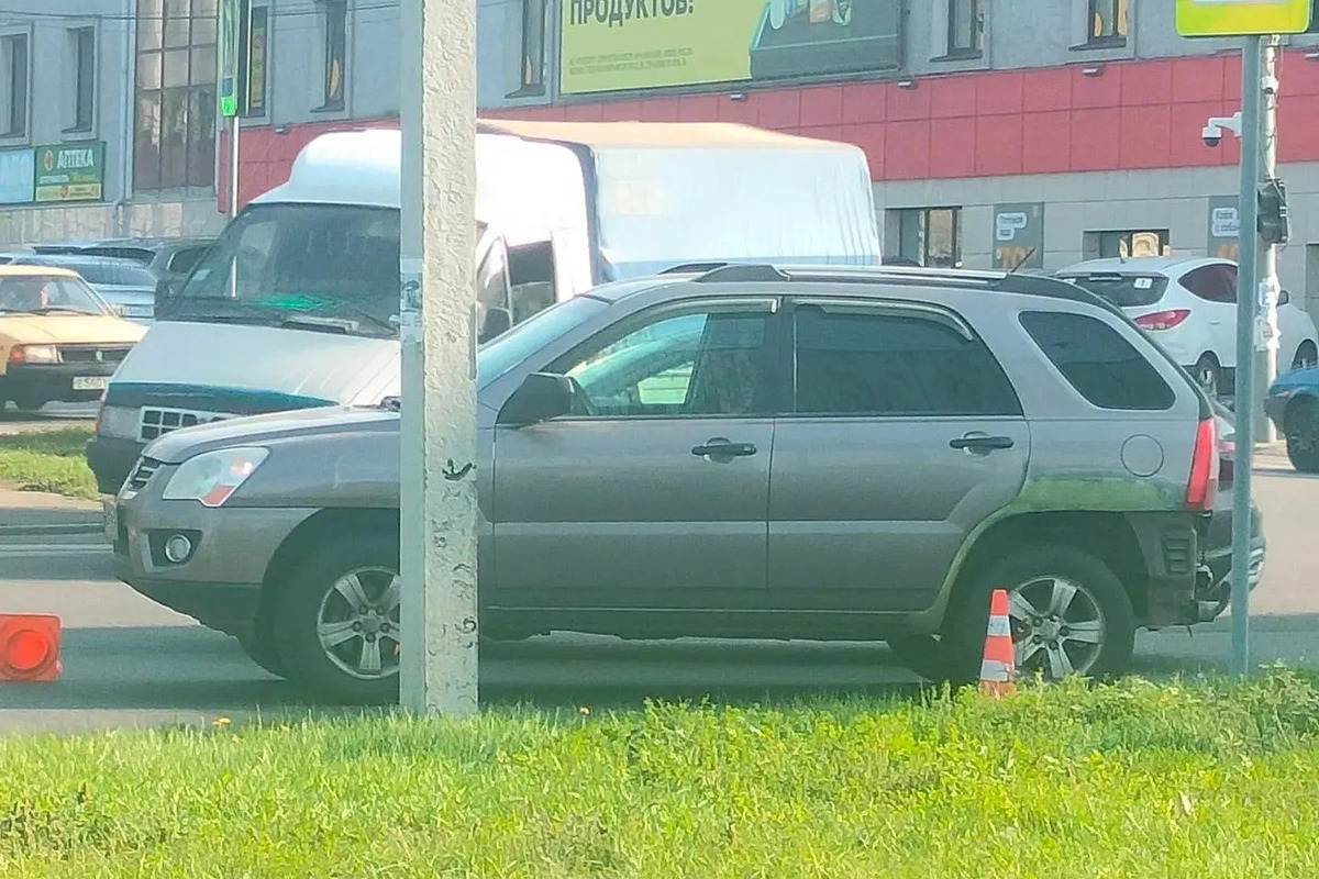 В Курске на улице Октябрьской иномарка сбила ребенка