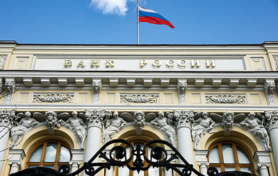 ЦБ РФ со страховщиками работает по совершенствованию долевого страхования жизни