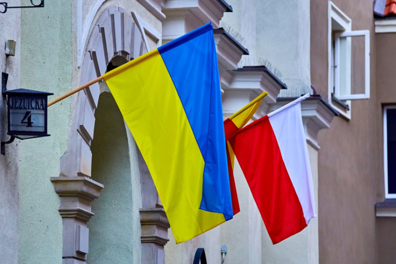 Сосед Украины отказался эвакуировать дипломатов из Киева