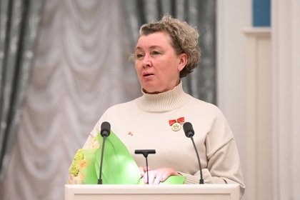 Учитель рассказала Путину о тяжелых 1990-х годах