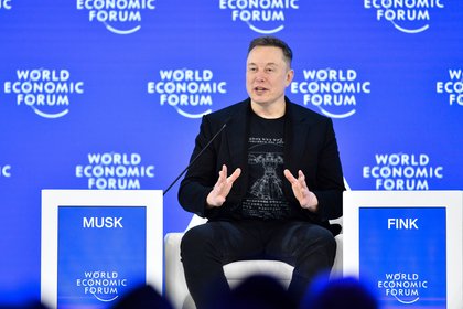 Маск вернул себе статус триллионера