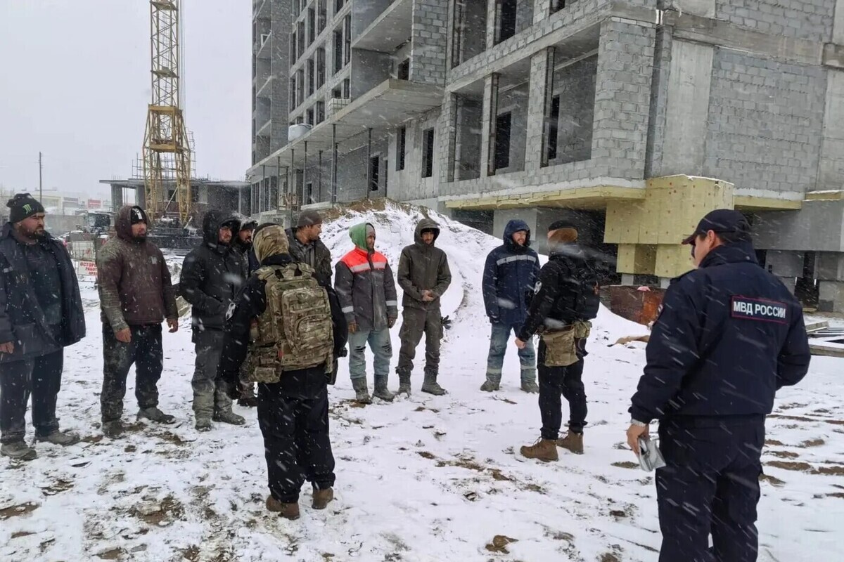 В Якутске полицейскими выявлено 97 нарушений миграционного законодательства