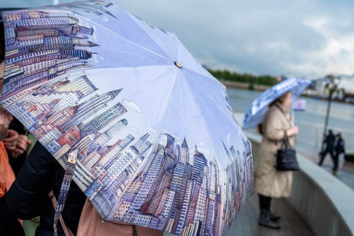 Скользкое утро и дождливый день ожидают южноуральцев во вторник