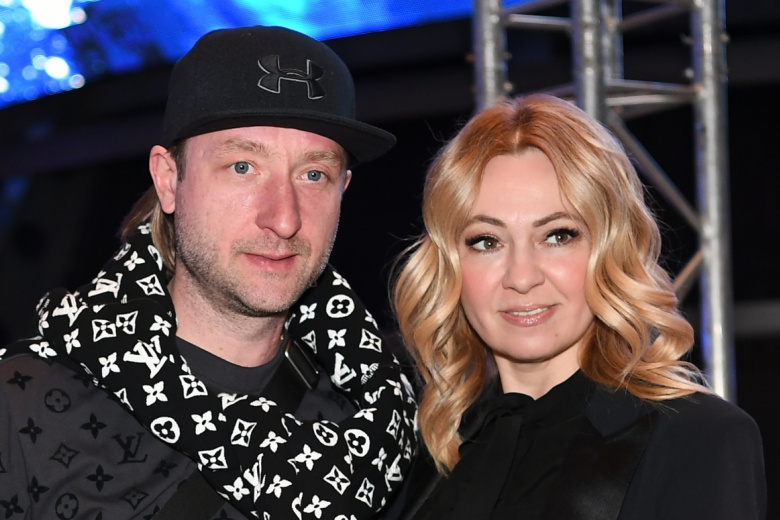Плющенко и Рудковская купили дом в Баку