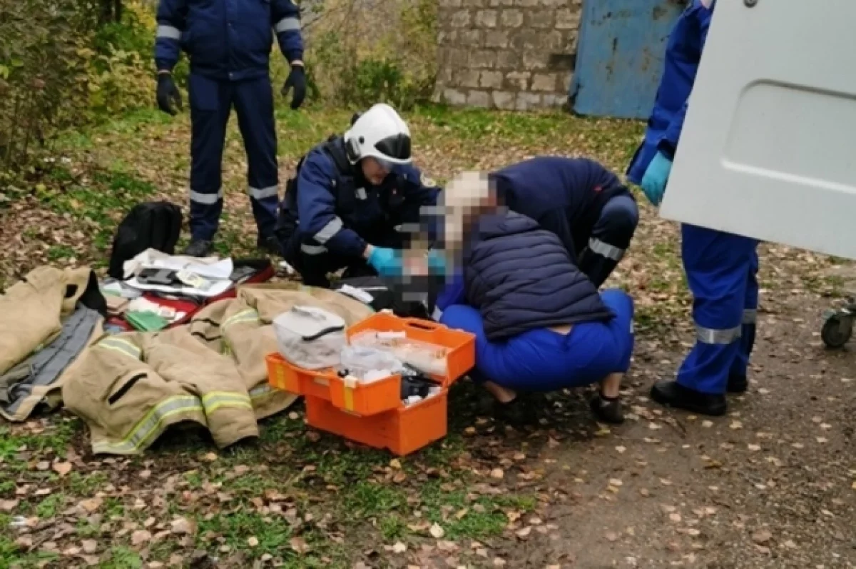 Сорвавшийся со скалы в Прикамье мальчик находится в тяжелом состоянии