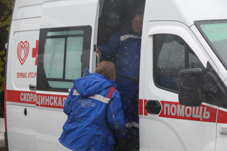 Девочку-подростка жестоко избили под Петербургом