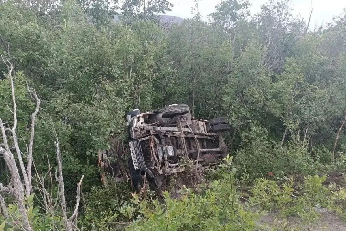 В Кировске будут судить ИП из-за опрокинувшегося автобуса с «упахавшимся» водителем
