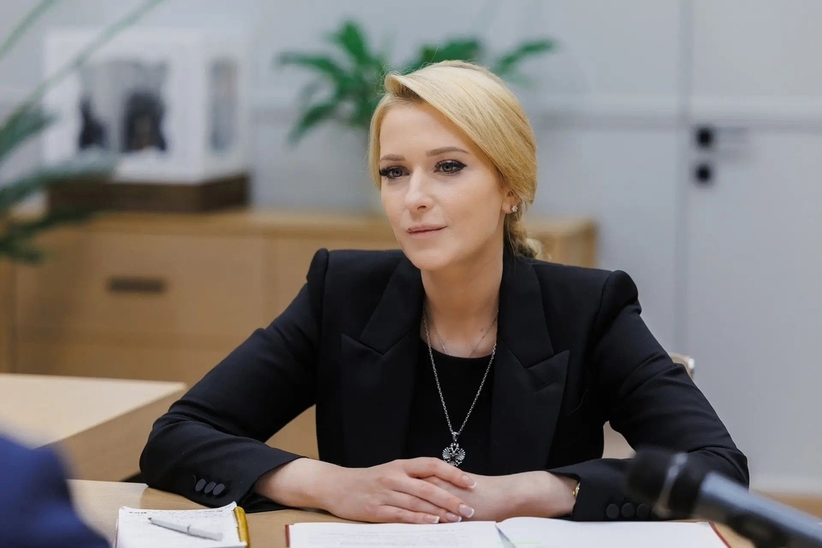 Лантратова помогла потерявшей дом рязанской пенсионерке получить жильё