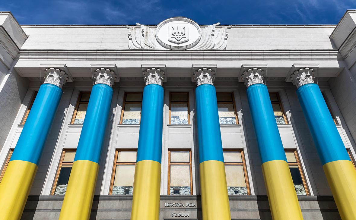 В Раде предложили закрепить нейтральный статус Украины
