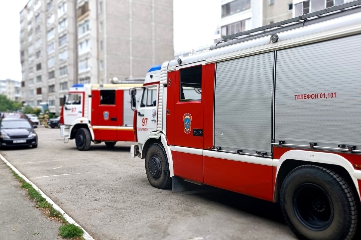 В екатеринбургской квартире загорелся электросамокат