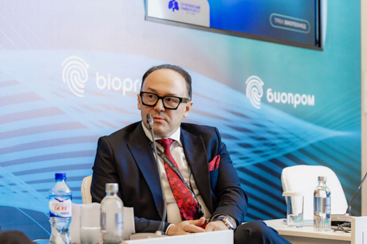А7 на «БИОПРОМ 2026»: объем международных расчетов в медсекторе вырос почти на 30%