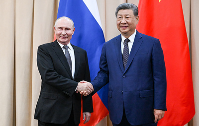 Ушаков подтвердил двустороннюю встречу Путина и Си Цзиньпина на саммите АТЭС