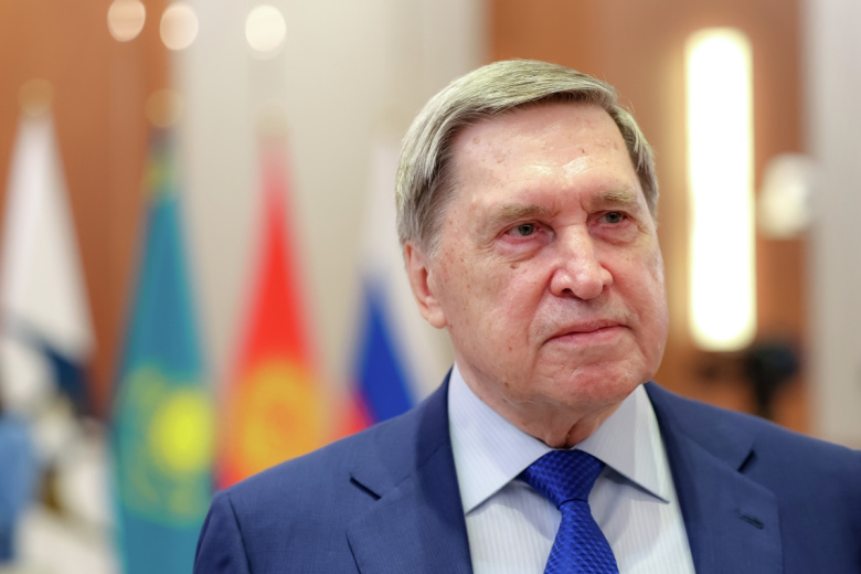 Ушаков высказался о возможности встречи Путина и Пашиняна на саммите СНГ