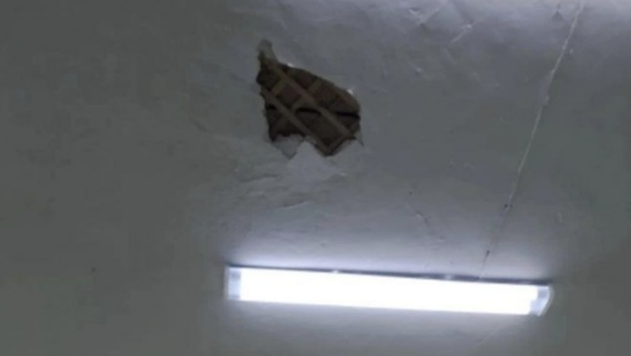 Потолок рухнул на голову мальчика в школе в Башкирии