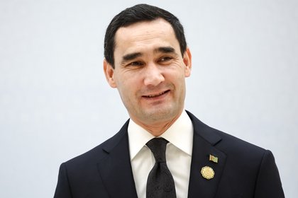 Президент Туркменистана обратился к народу России в день рождения Путина