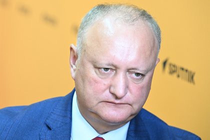 Экс-президент Молдавии поздравил Путина с днем рождения