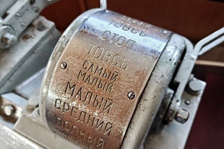 Липового матроса из Тюмени поймали на судне в Мурманской области