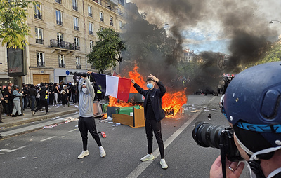 Во Франции 24 школы повреждены во время протестов