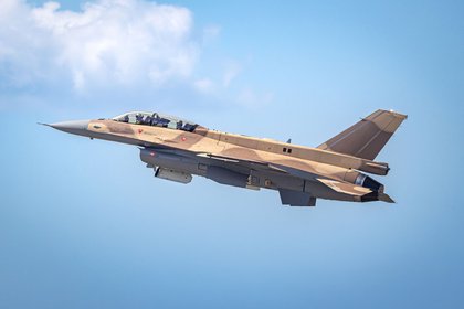 F-16 с новым двигателем совершил первый полет