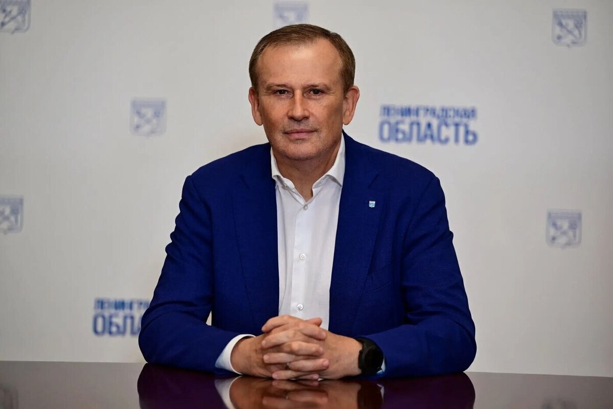Дрозденко призвал молодежь Ленобласти создавать «волну позитива»