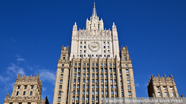 МИД: Для России очевидна ключевая роль США в плане воздействия на Киев