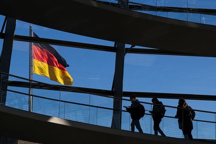 В Германии заявили о необходимости наладить отношения с Россией