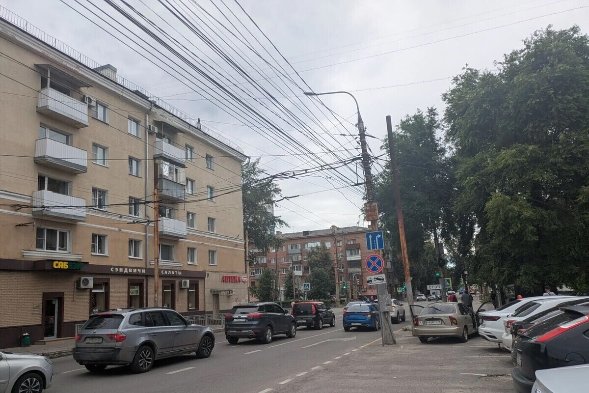 В Воронежской области снесут и расселят сотни аварийных домов