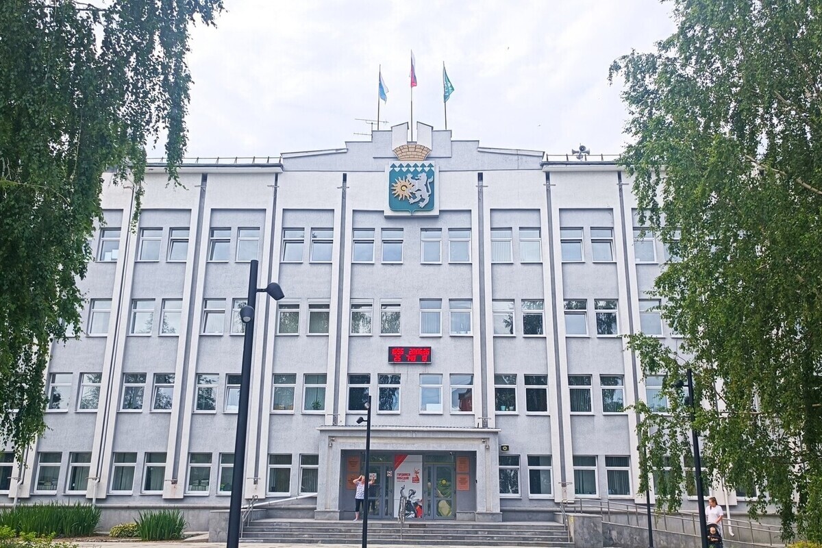 Глава Берёзовского следит за делом о конфликте водителя и ребёнка в автобусе