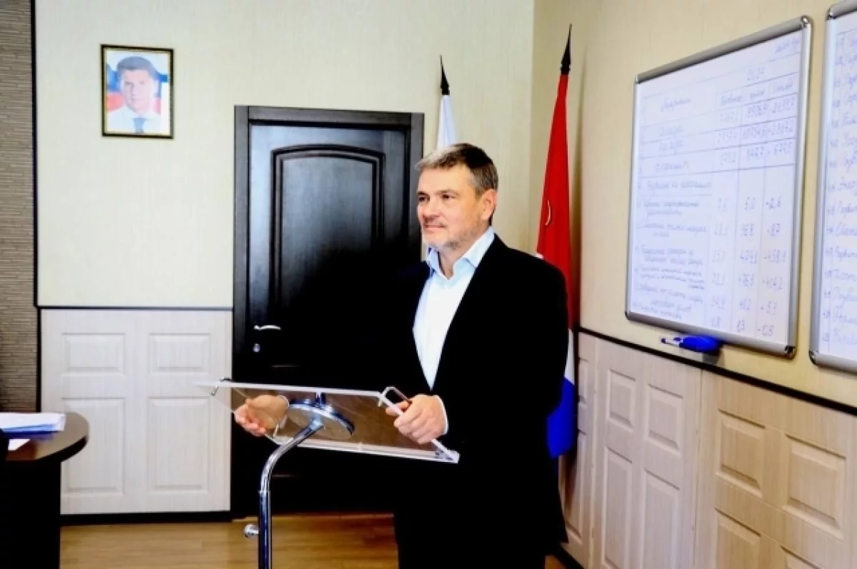 Мэр Уссурийска Евгений Корж подал в отставку