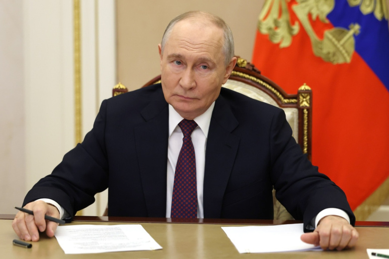 Путин получил доклады об атакованном танкере Aframax Rio