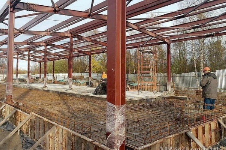 В поселке Рабочеостровск продолжается строительство новой амбулатории