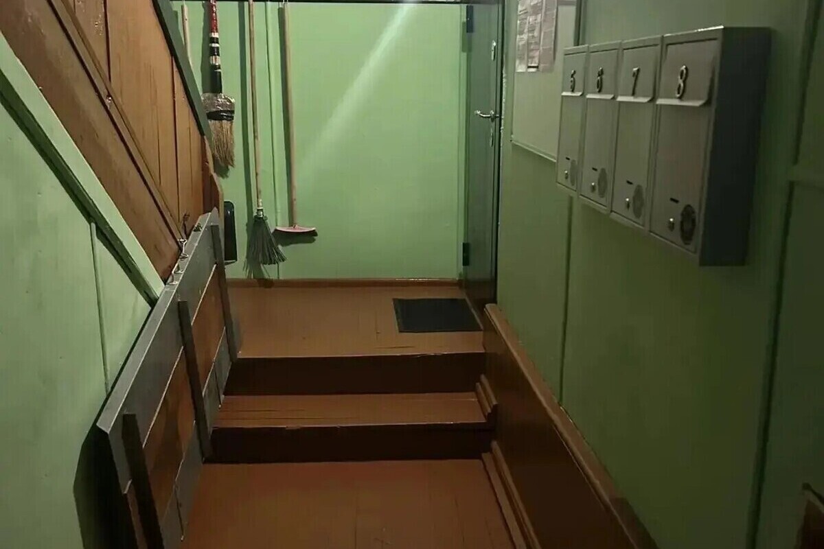 В Терском округе сделали комфортнее подъезды многоквартирных домов