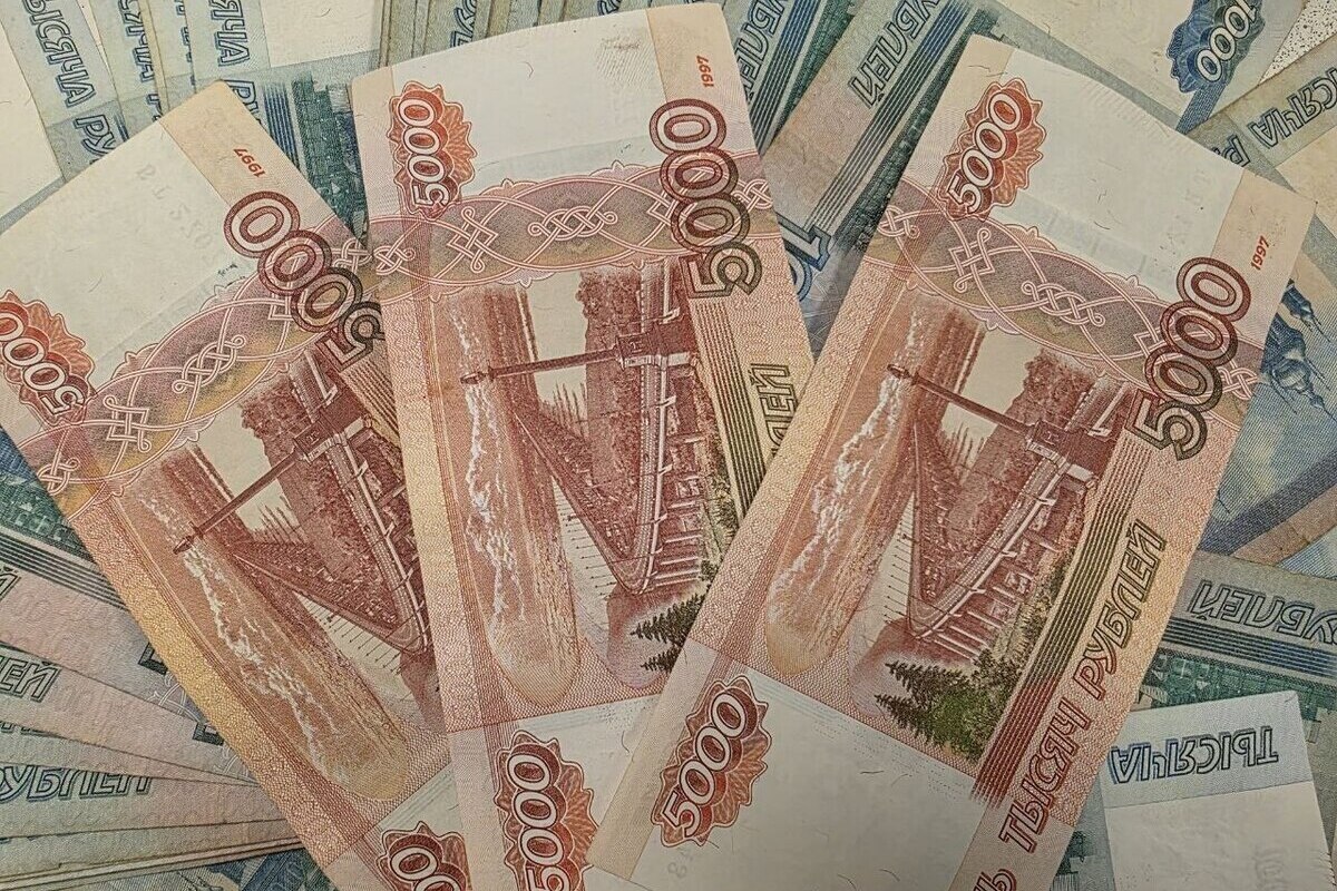 На Кубани экс-инспектора ДПС осудили за попытку обманом выманить деньги у семьи нарушителя