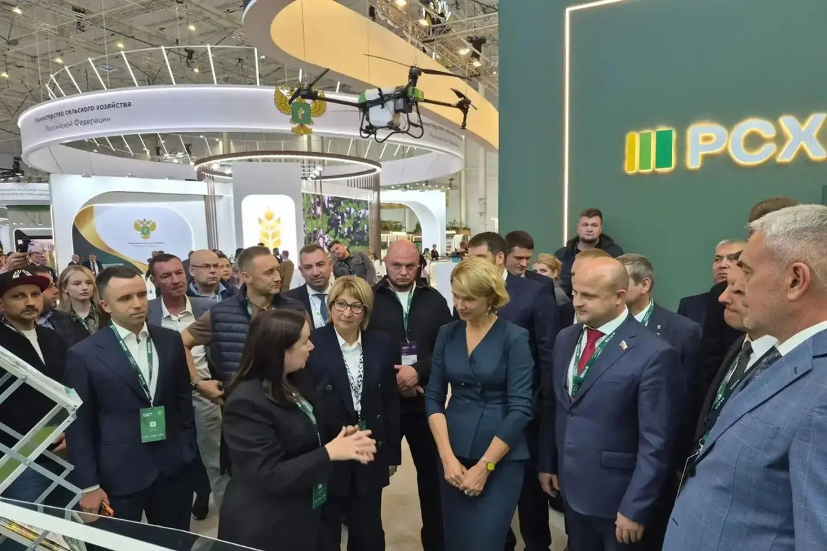 Оксана Лут оценила достижения тамбовских аграриев на выставке «Золотая осень»