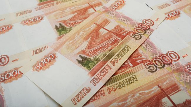 Крым продал активы украинских олигархов на 13,6 миллиарда рублей