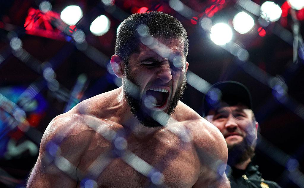 Какой рекорд UFC Махачев побьет в ближайшем бою