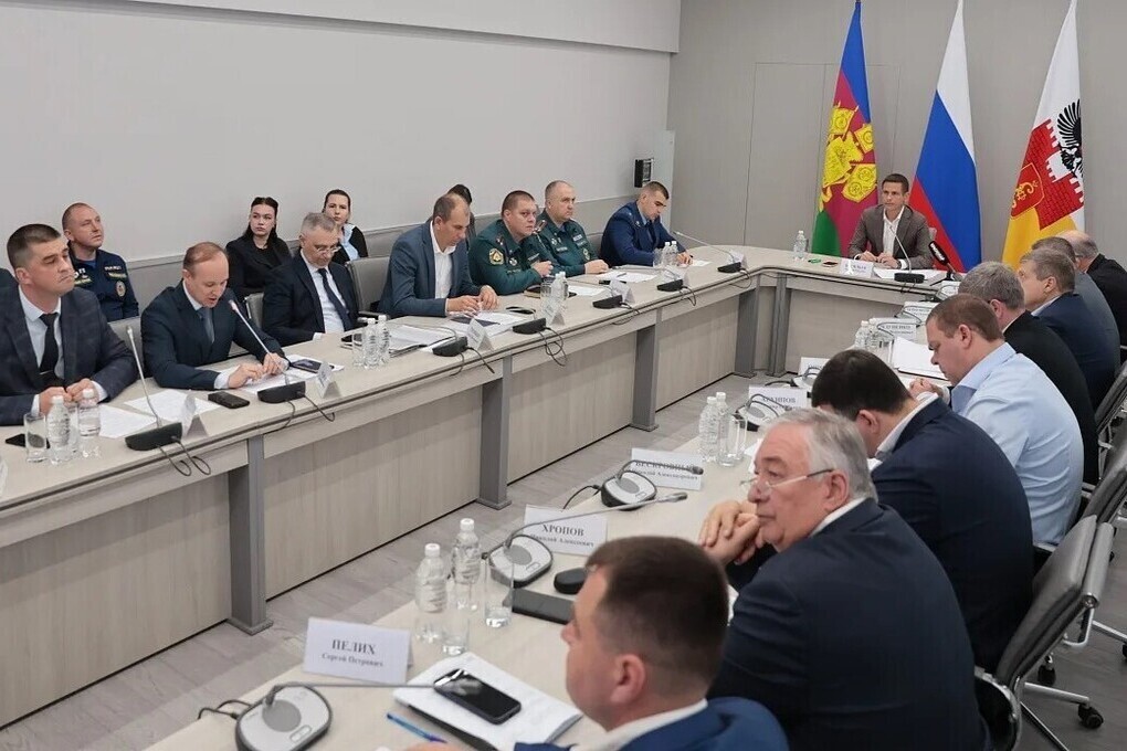 В мэрии Краснодара рассказали о готовности городских служб к осенне-зимнему периоду