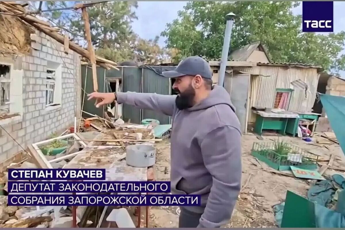 Депутат из Запорожской области спас людей из горящего дома после атаки беспилотника