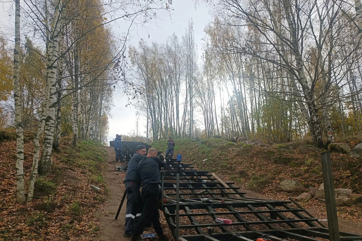 Единый круговой маршрут для пеших прогулок и велосипедных заездов возводят на Батарейной горе