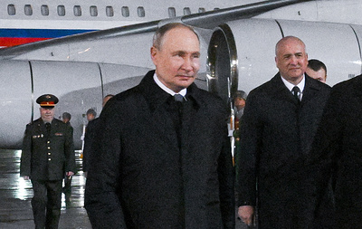 Путин прибыл в Туркмению