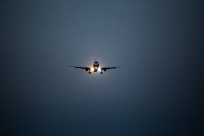 Четырнадцать самолетов перенаправили из аэропортов Москвы на запасные аэродромы