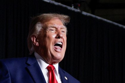 Трамп объяснил войну с Ираном ядерной угрозой для двух американских городов