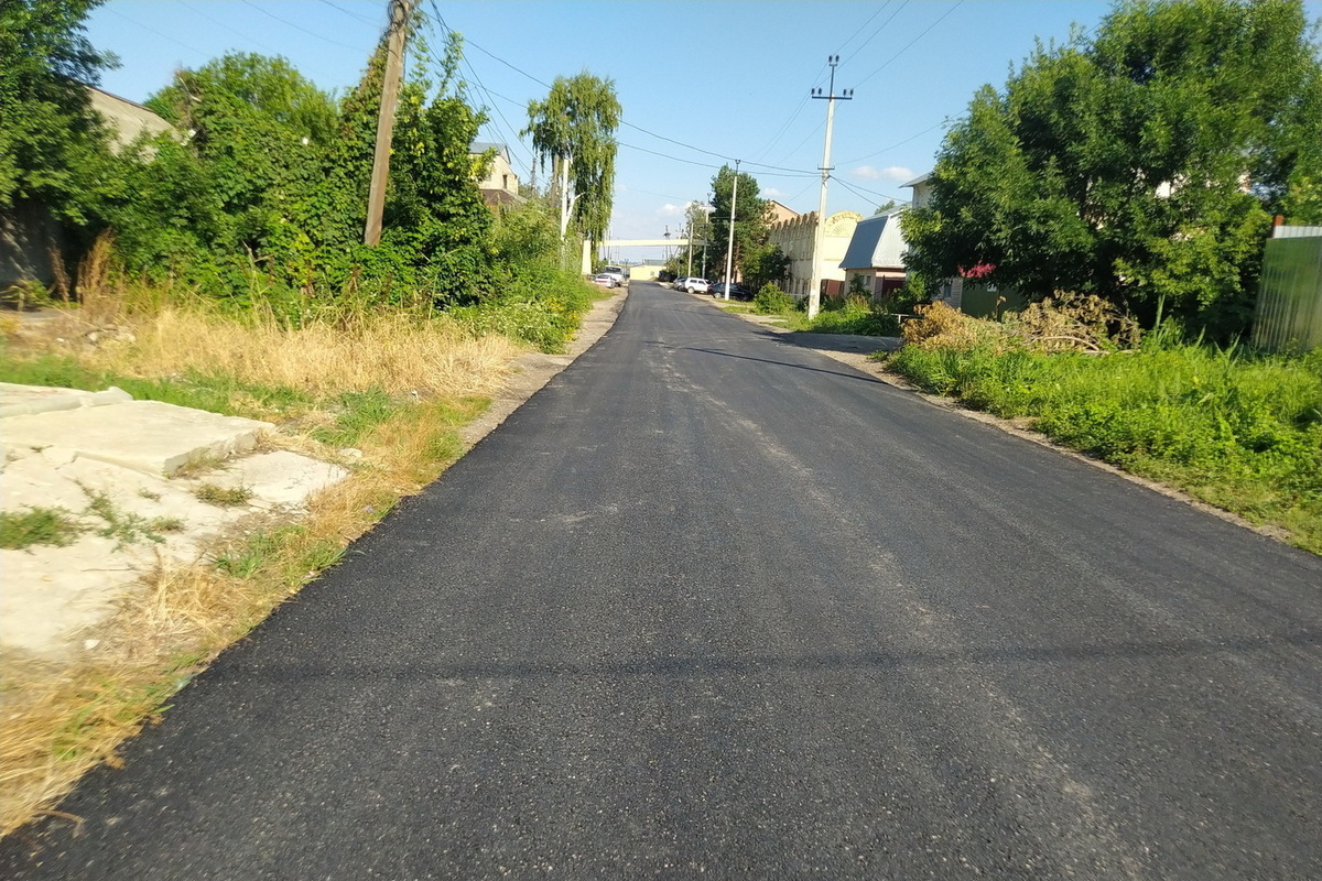 В Саратовской области привели в порядок 835 участков сельских дорог