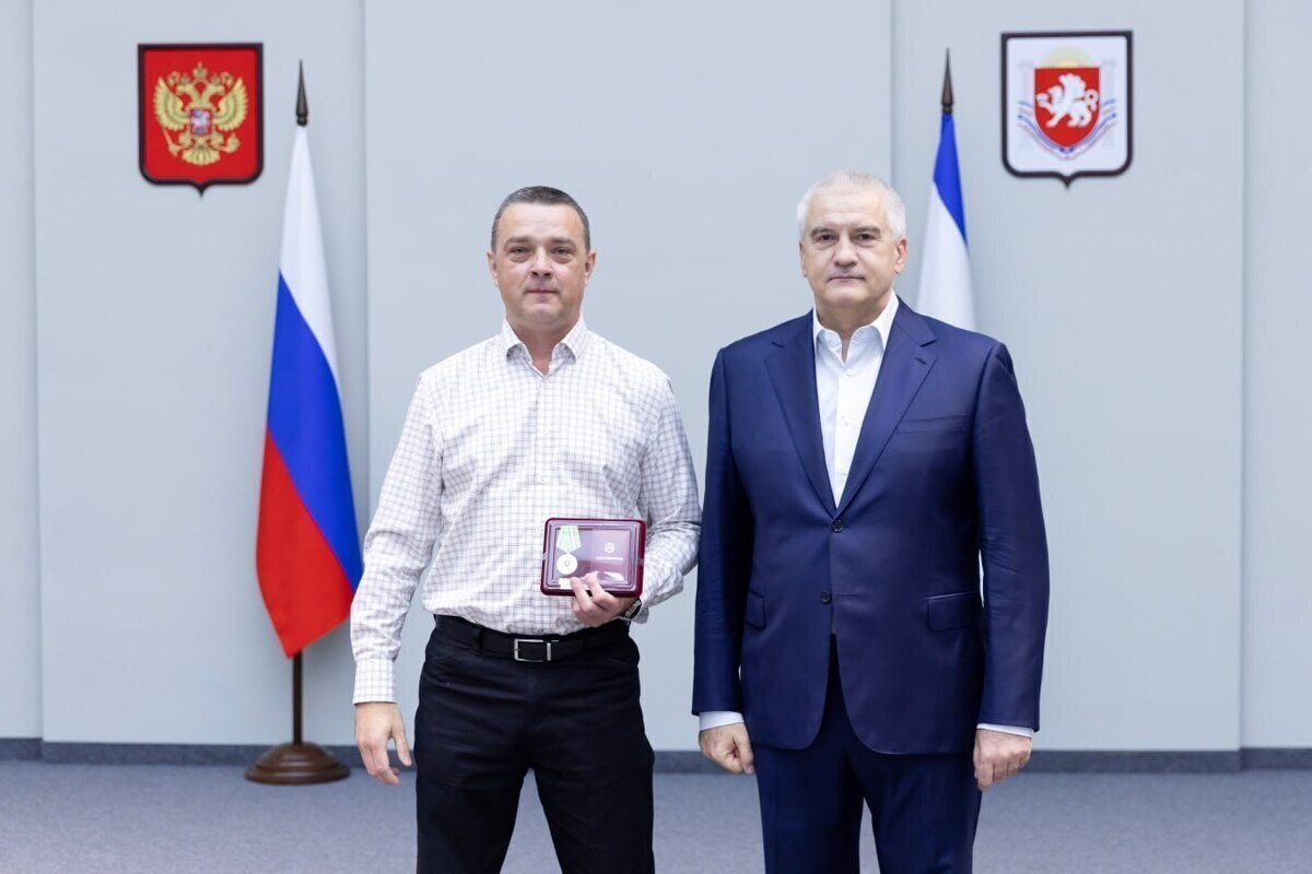 Крымским аграриям вручили награды в преддверии профессионального праздника